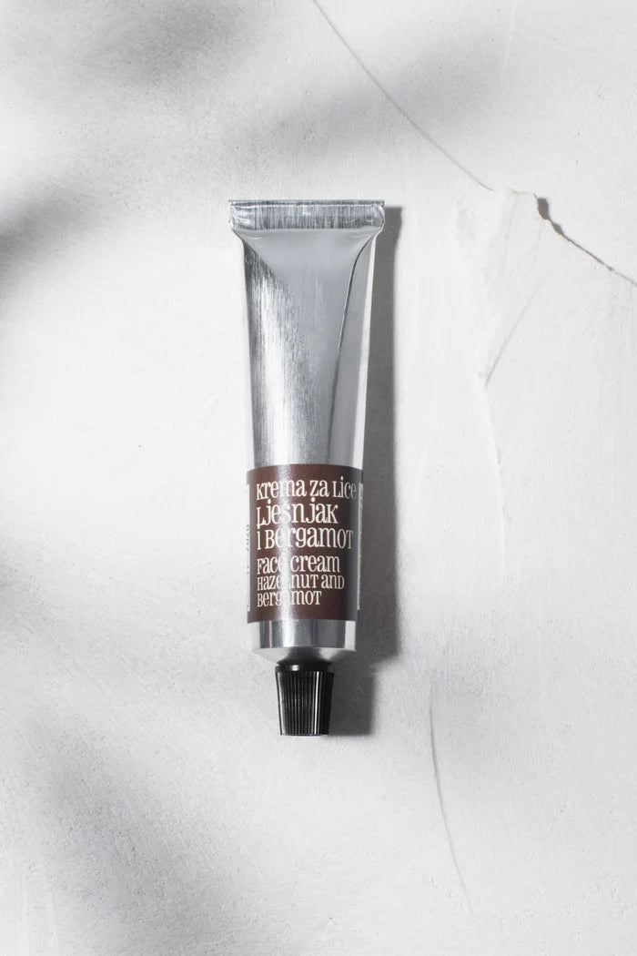 Sapunoteka Face cream Hazelnut, tea tree and bergamot
